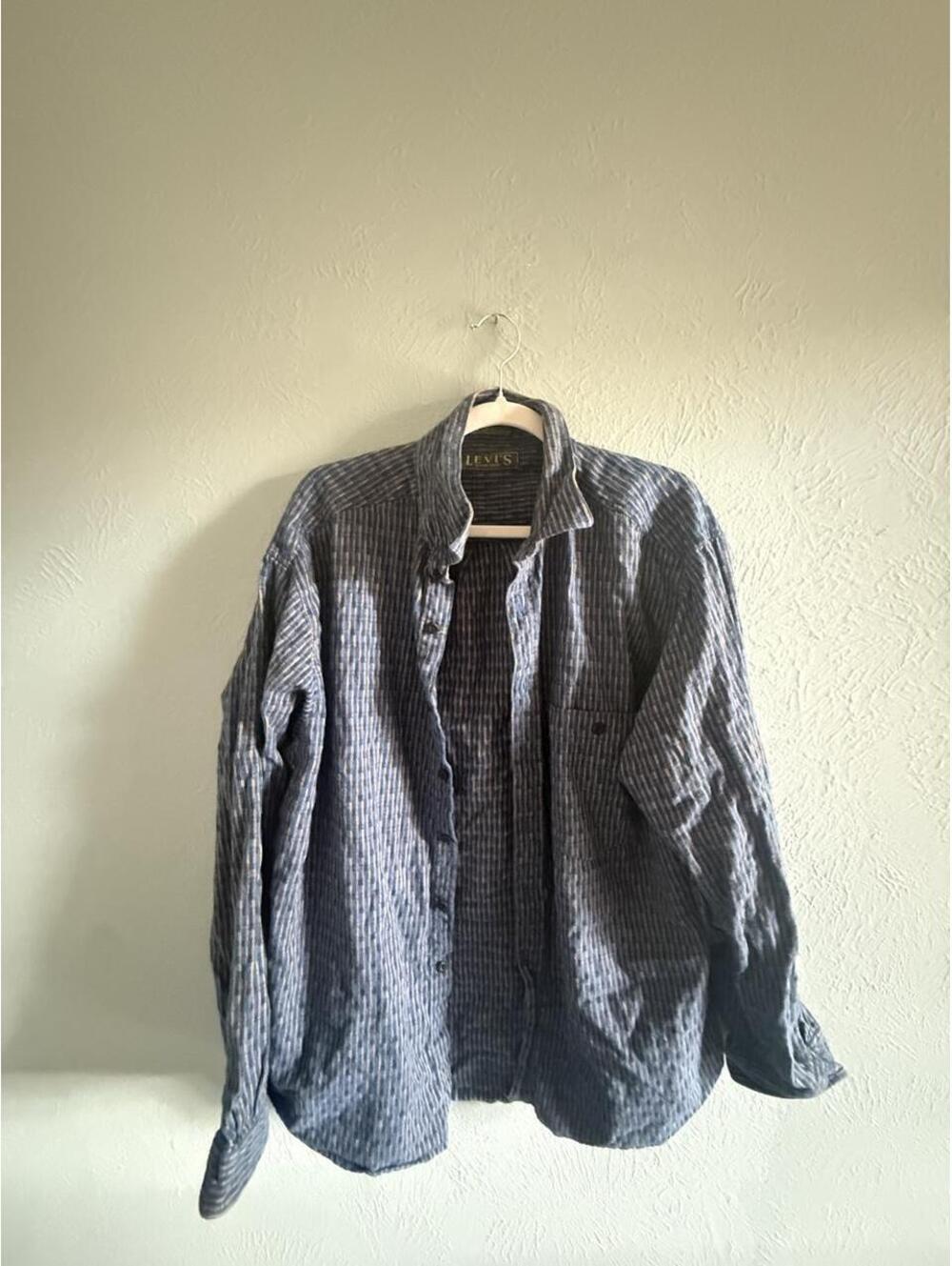 Vintage Levi's blue & yellow striped 100% cotton button-up shirt in XL